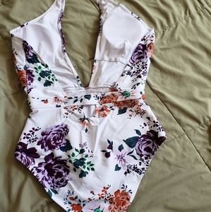One piece Bathing Suit